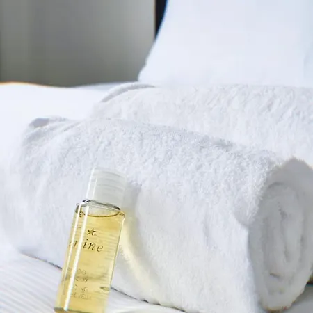 Downtown Deluxe With Queen Bed Be-46 아파트 *
